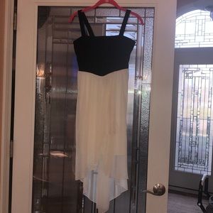 Ruby dress white and black